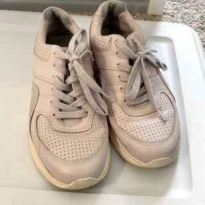 Everlane Tread Sneakers Lavender size 8